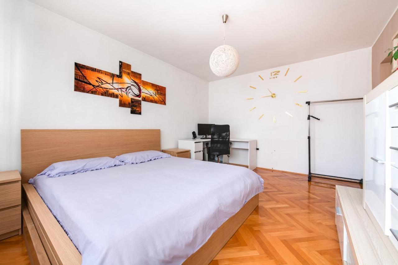 Apartment Niksa Pula Eksteriør billede