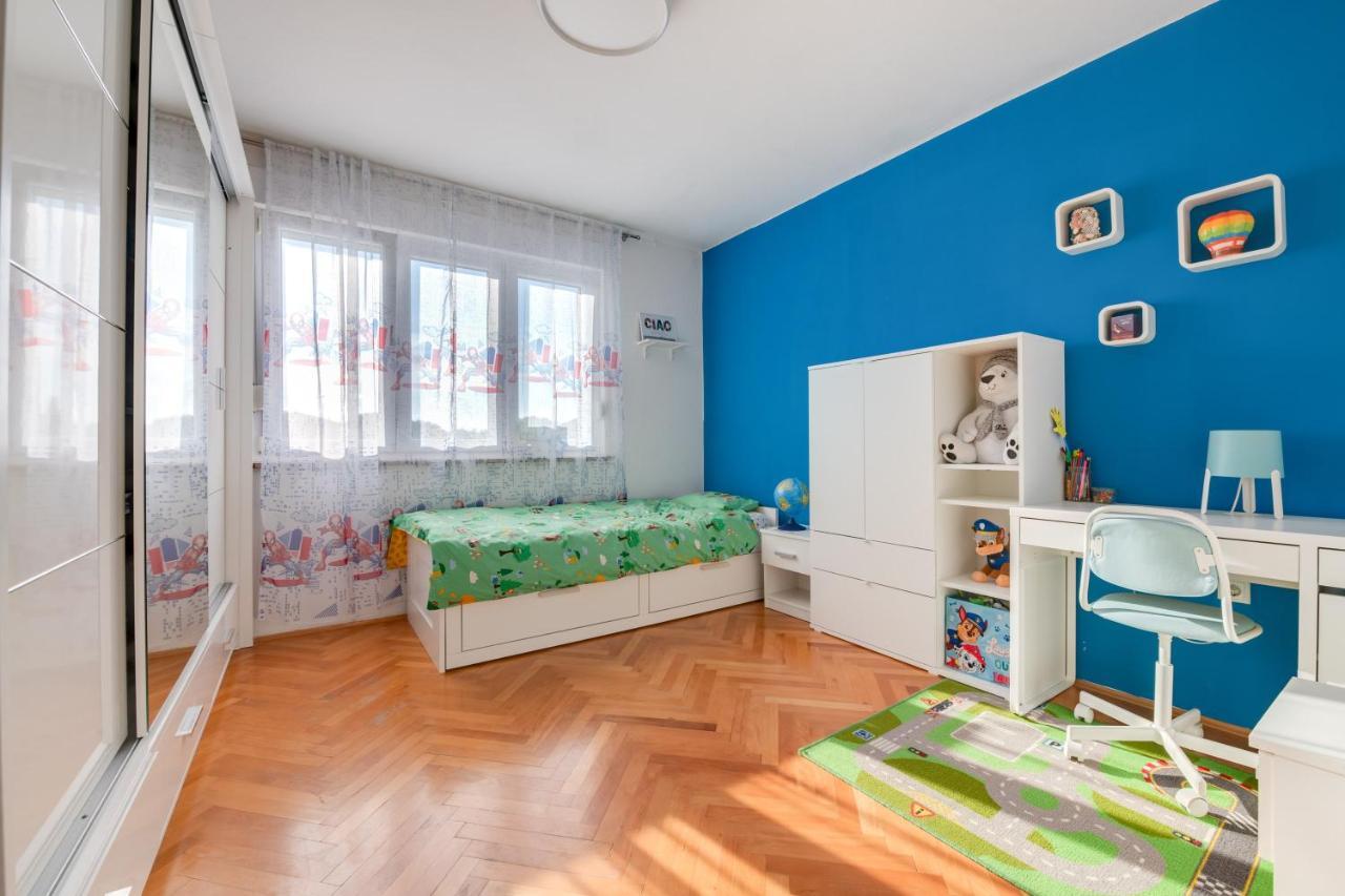 Apartment Niksa Pula Eksteriør billede
